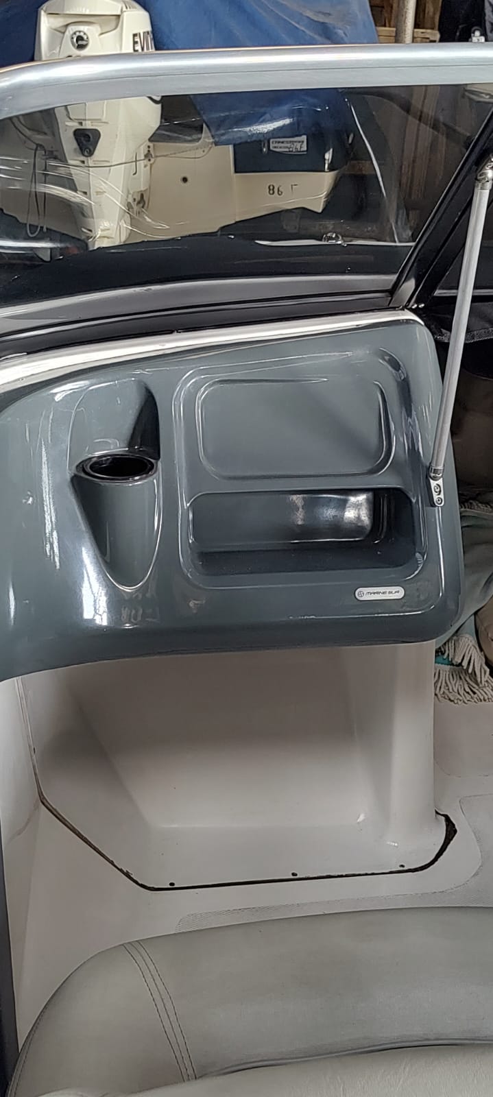 Quicksilver 1700 2014 Evinrude etec 115 hp